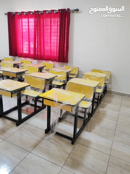 دروج مدرسية مقعد مفرد   وكافة تجهيزات المدارس