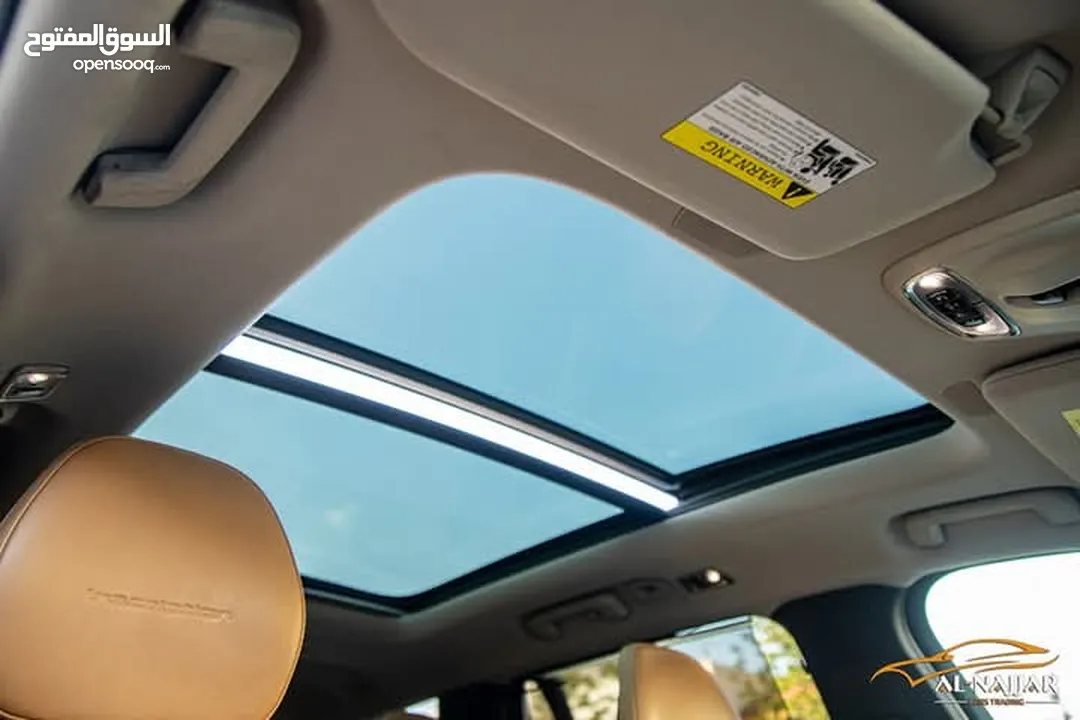 Volvo XC90 T8 R-Design 2016 Plug in hybrid   السيارة مميزة جدا و لا تحتاج الى صيانة