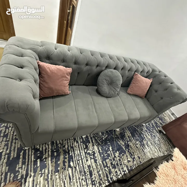 .........::طقم كنب تفصيل مخمل ثقيل 8 مقاعد خشب سويد بحالة ممتازة ........:.::::::::::