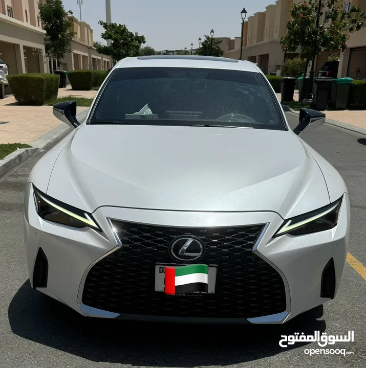 Lexus IS300 2021