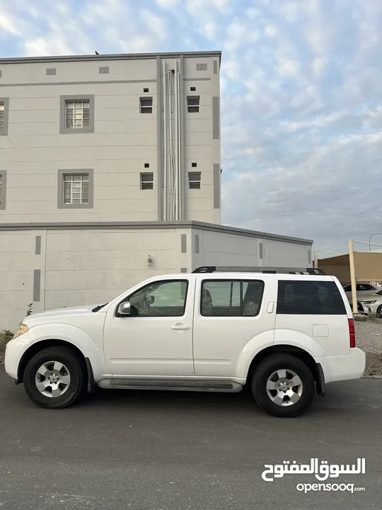 نيسان باثفندر 2011 للبيع  Nissan Pathfinder SE 2011