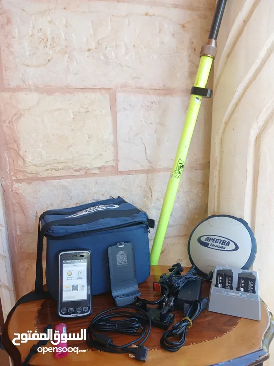 جهاز مساحة RTK GPS (Trimble - Spectra SP60 GNSS )