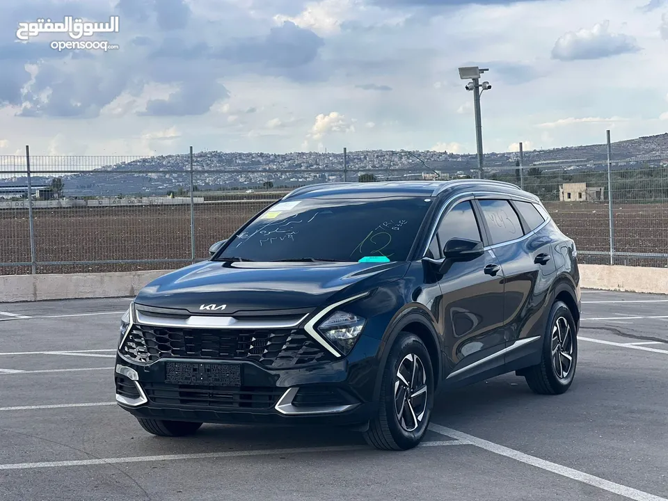 كايا سبورتاج /2022 فل بدون فتحة سقف 2x4 ///240Hp بنزين + كهرباء ( Haybrid) 1600cc