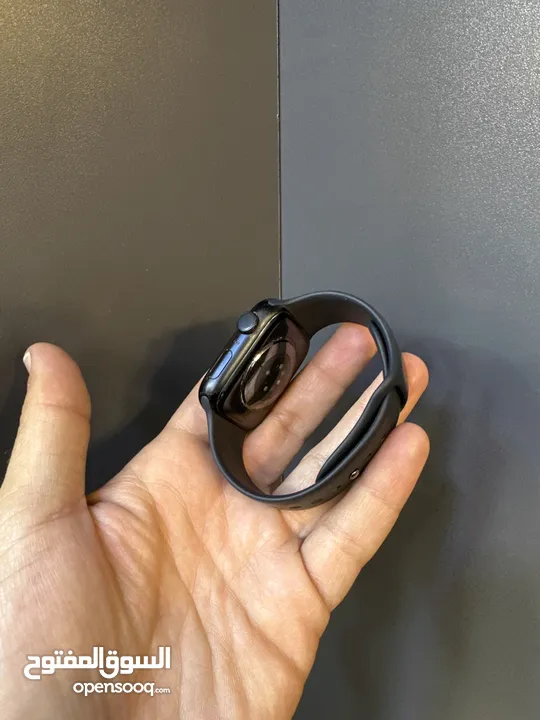 Apple Watch s7 45mm مستعمل بحالة الوكاله