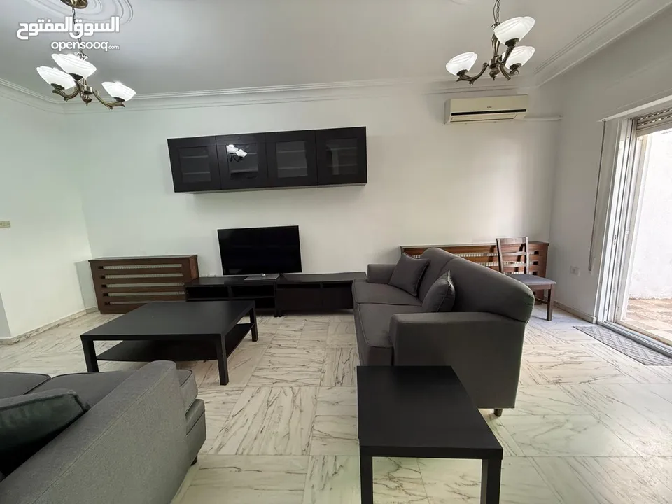 شقه مفروشه للايجار في الصويفيه ( Property 42620 )-174847686