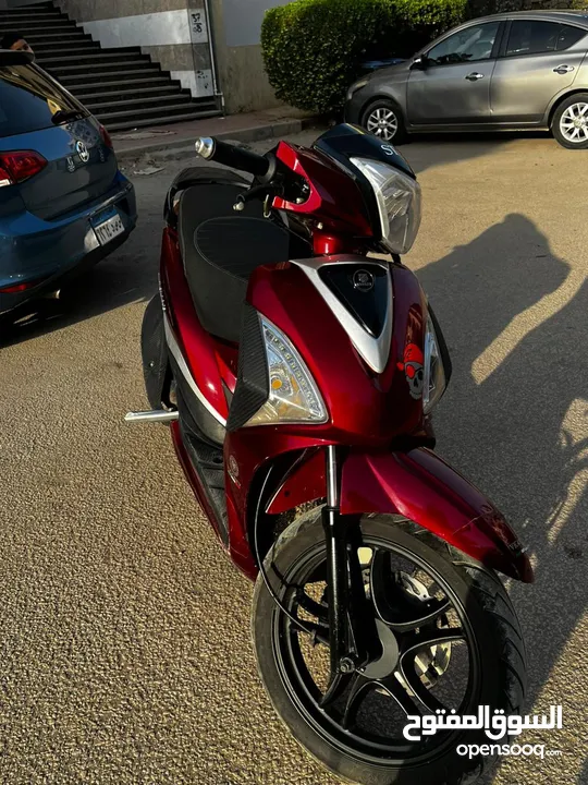 Scoter Vigiory st plus 200