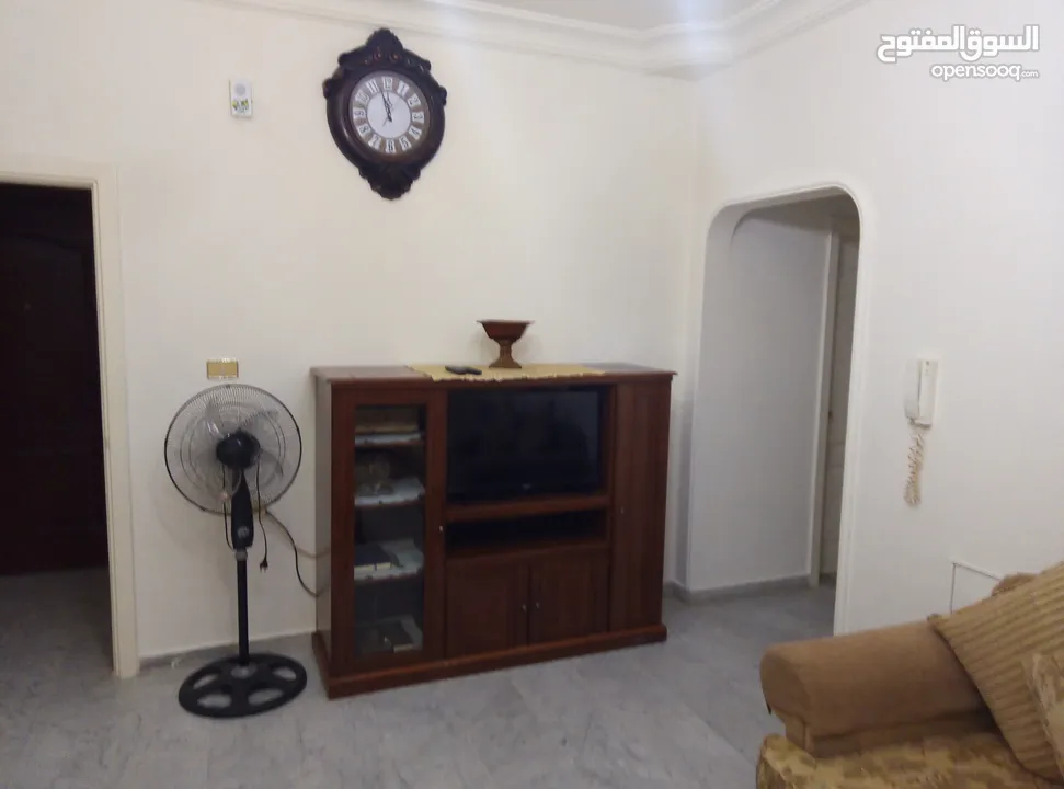 شقه مفروشه للايجار (180م2)  Furnish apartment for rent