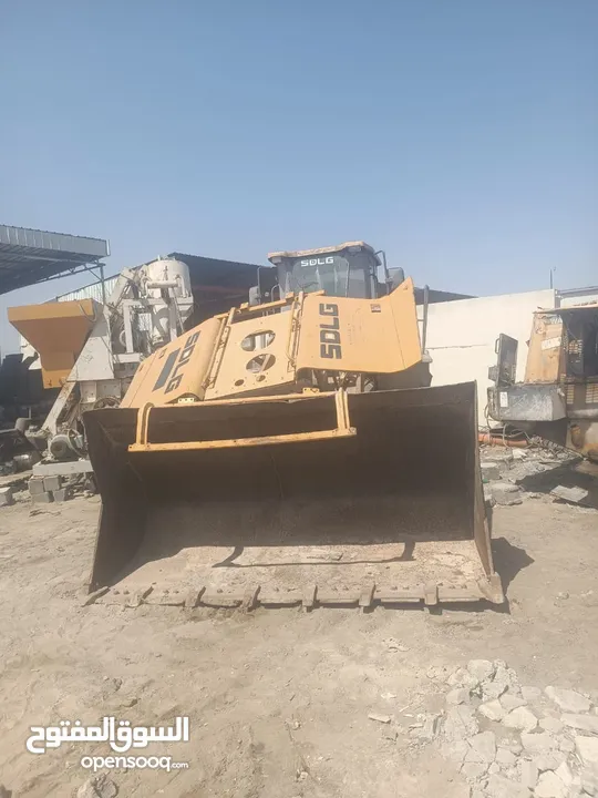 KOMATSU 320 model 2009 & SDGLG SHAWEL 2015  used partes available