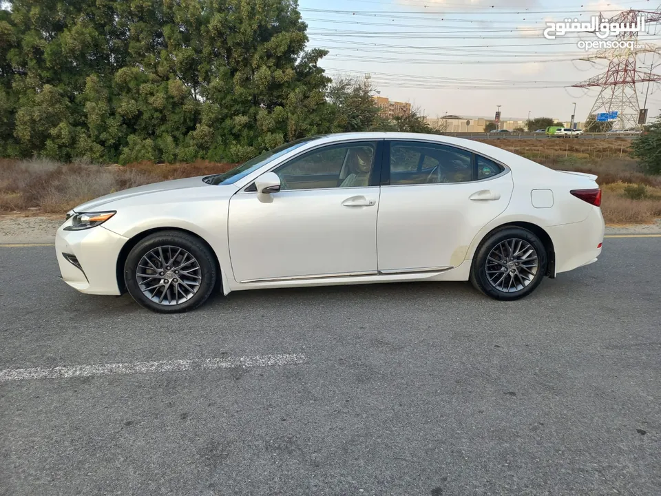 LEXUS ES-350  MODEL 2017