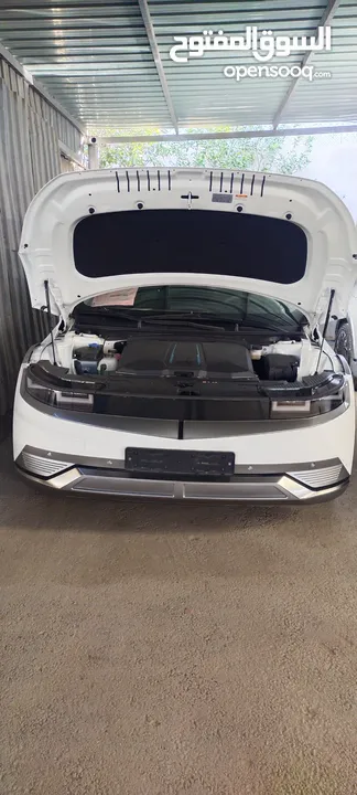 أيونيك 5 هيونداي كهربائية موديل 2022 مجمركة دفع رباعي AWD فل الفل مع بانوراما للبيع مواصفات أوروبية