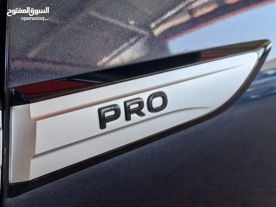 VOLKSWAGEN ID.6 PRO VIP 2023(فولكس فاجن )