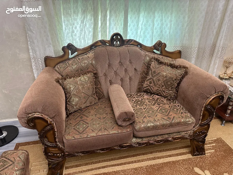 طقم كنب مستعمل للبيع + طربيزات