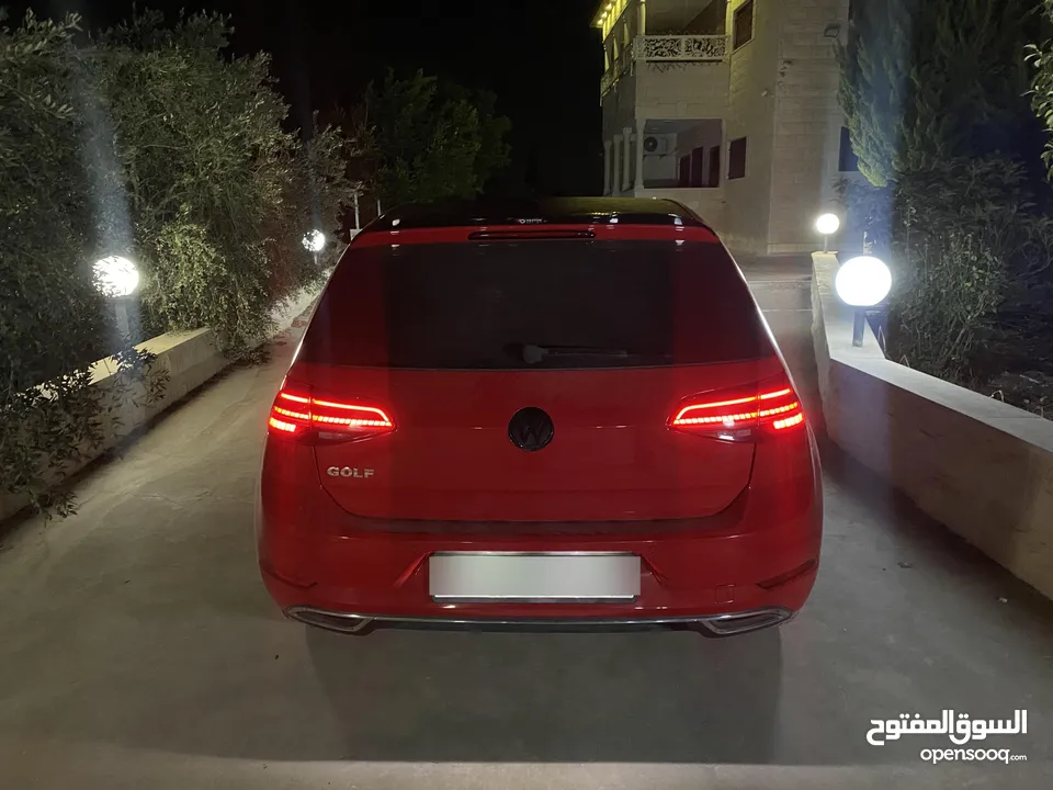 السياره بالصلاه على النبي  ماشيه100 الف  فحص نخب  فقط دهن قطعه على نضاف
