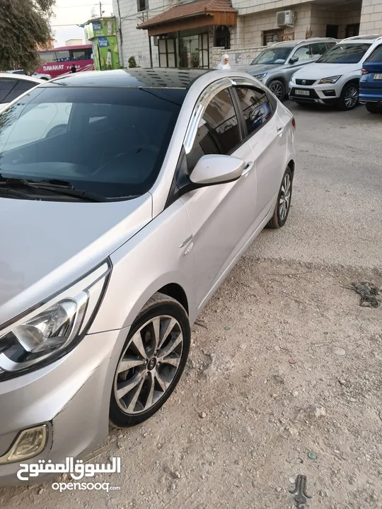 هونداي اكسنت ديزل ترخيص 2015