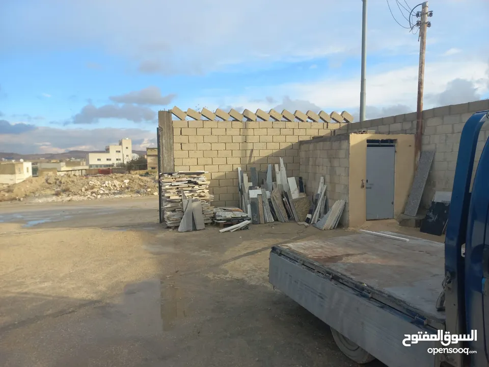 مصنع  رخام  للبيع مع مقصات وعدد كامل
