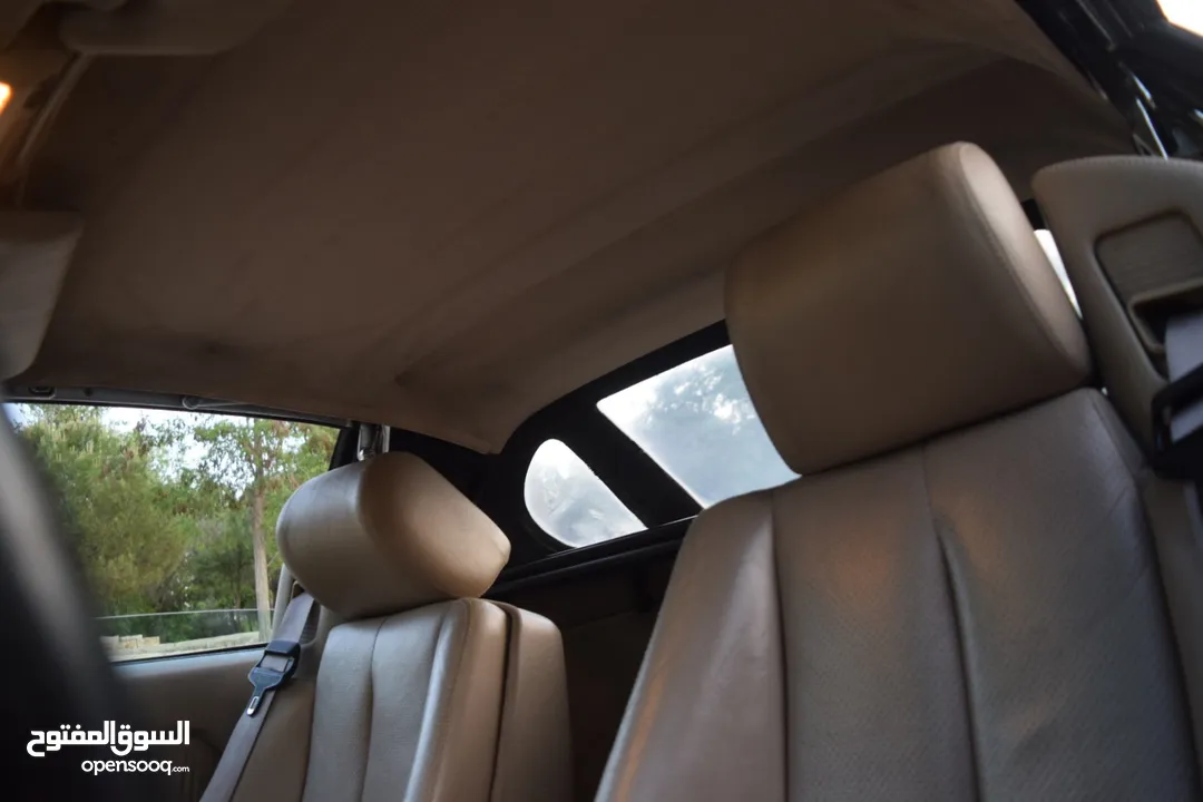 Mercedes SL320 1995 بحالة الوكالة