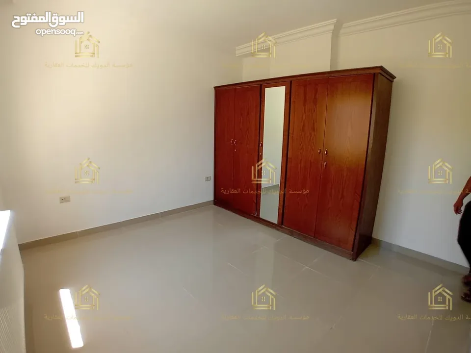 شقة مميزة - دير غبار - 2نوم 1ماستر - بإطلالــــه مميزة - قرب الخدمات العامة