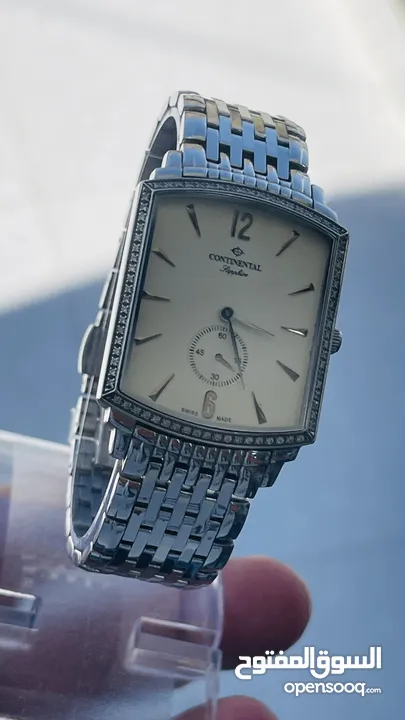 Continintal swiss made الساعة بحالة الوكالة بدون علبة وكفالة ولا خدش