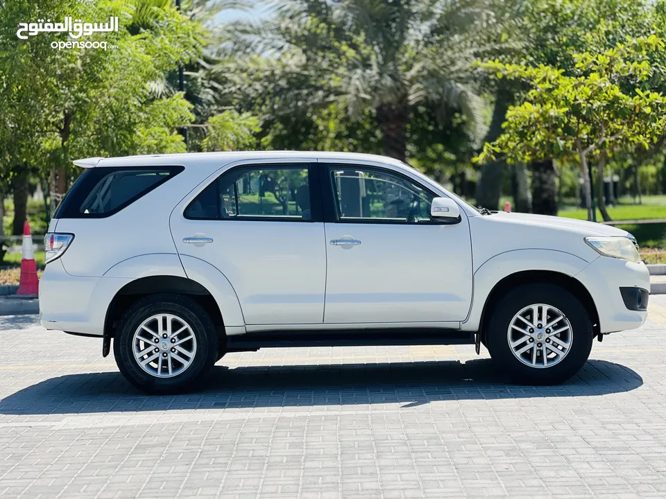 ToYoTa Fortuner SR5 2015 Model/4wheel drive/For sale