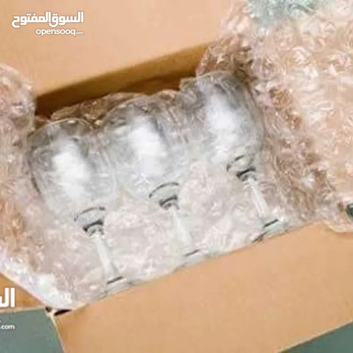كراتين فارغة للبيع للترحيل