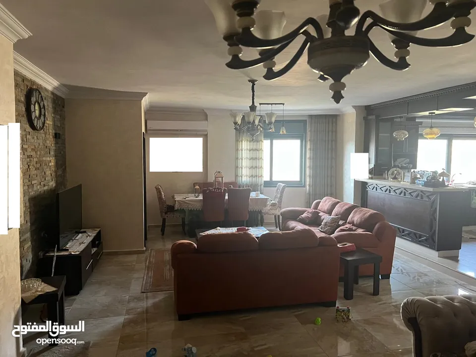 شقة للبيع في الطيرة