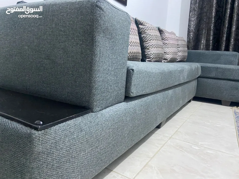أطقم كنب وكورنرات خشب سويد ثقيل جدا اسفنج دانلوب والضهر هولو طبي الارضيات كوشوك