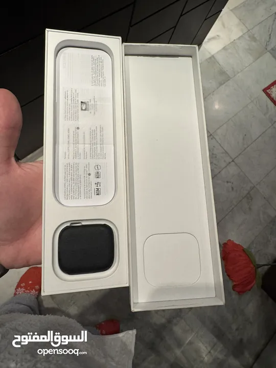 Apple Watch Series 9 45MM Battery 100%  GPS ساعة ابل واتش سيريز 9 حجم 45مم في حالة جديدة بطرية 100