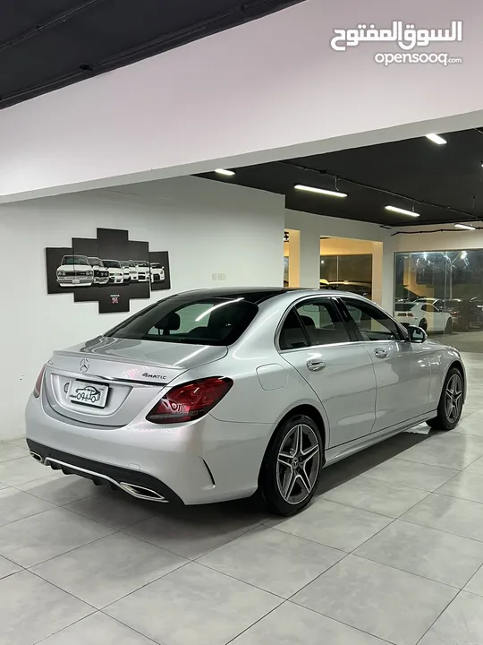 Mercdes-Benz C300 2021