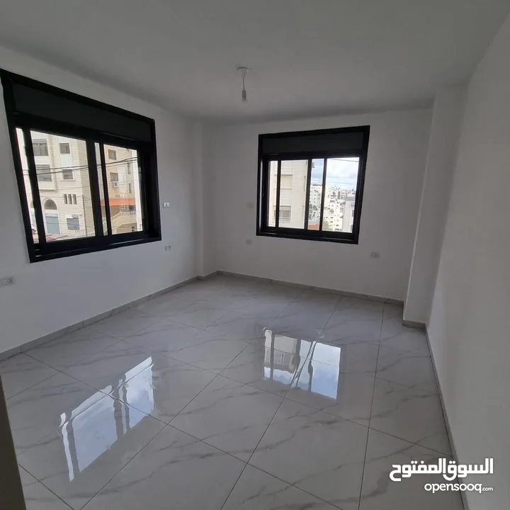 شقة سكنية للبيع مساحة 150 متر كوشان طابو سلطة ثلاث غرف نوم/ صالون وصالة منفصلين حمام عدد 3 برند