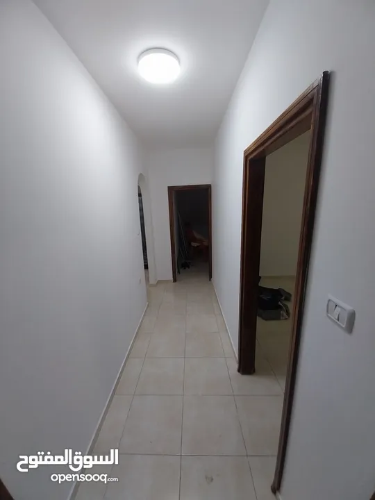 شقة في الطيرة