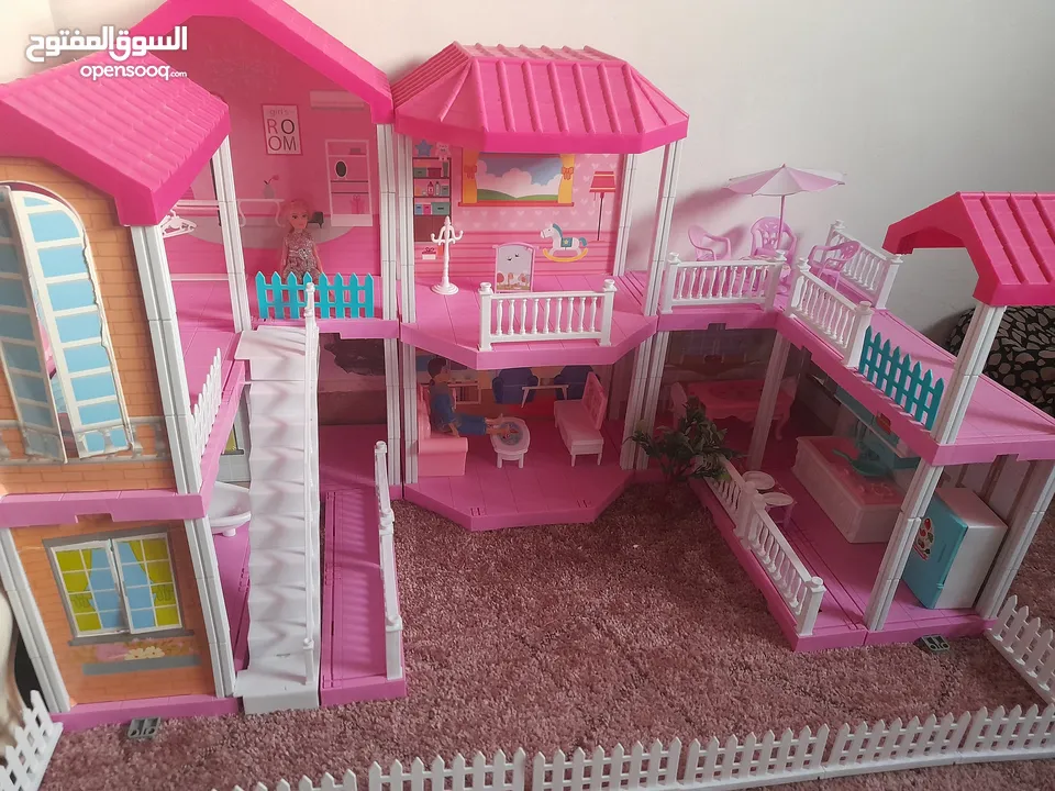 قصر باربي للبيع