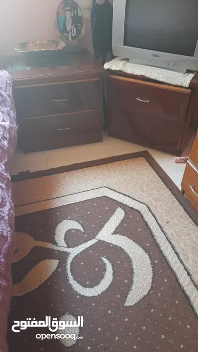 غرفه نوم مزدوجة كامله خشب ثقيل للبيع بسعر مغري