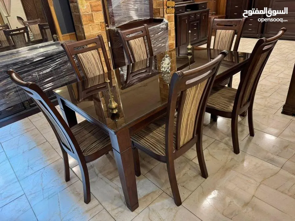 غرفة فة سفره 6 كراسي خشب بلوط وتك