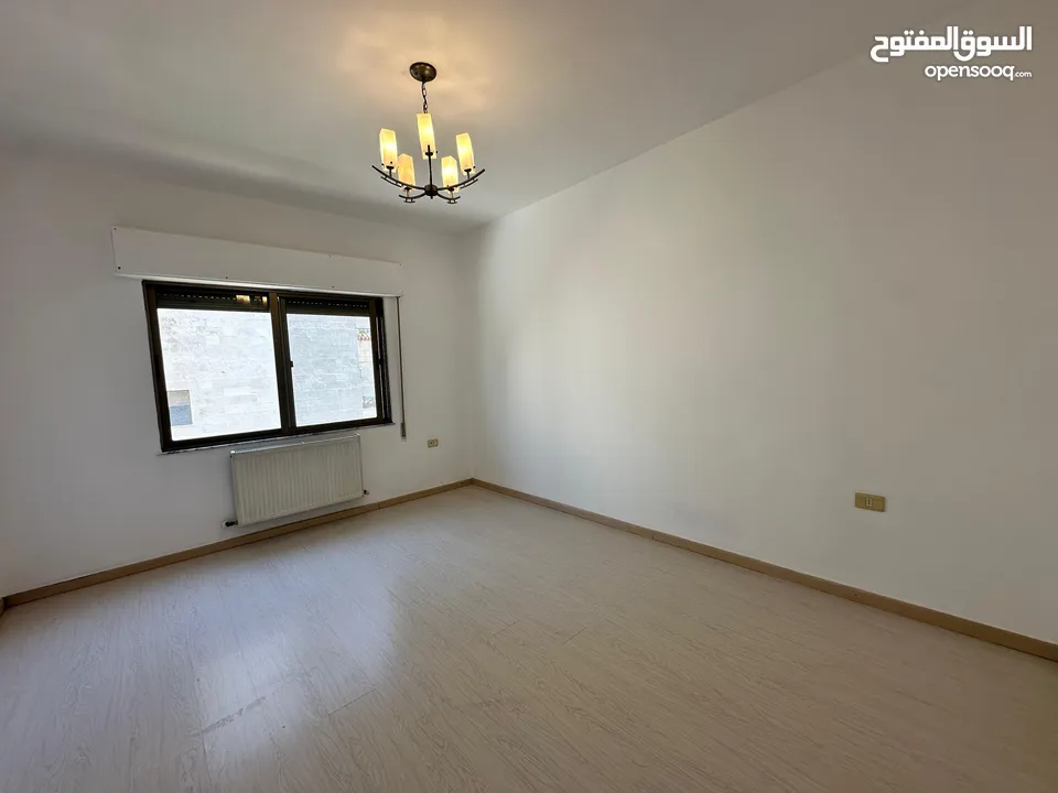 شقة غير مفروشة للإيجار في عبدون ( Property 43360 )-175050340