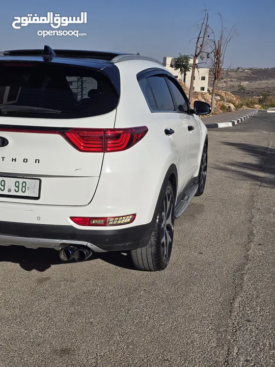 سبورتج ماتور 2000 ديزل 4*4 فل اضافات مع بانو راما