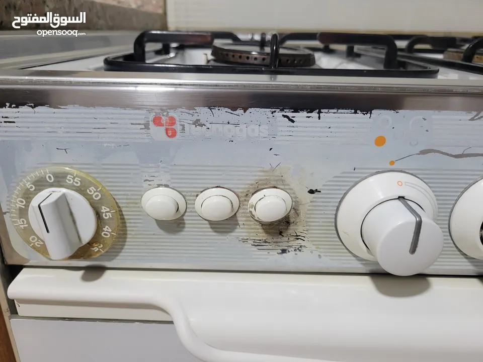 غاز تكنو إيطالي بحالة ممتازة خمس عيون