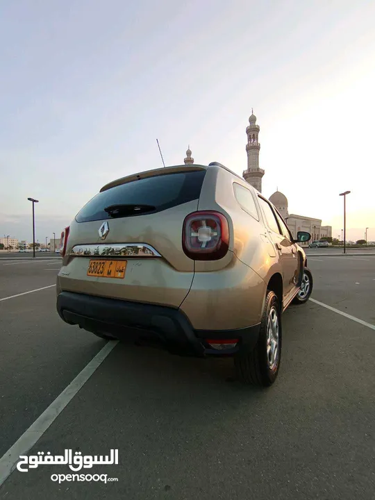 Renault duster 2021 4wd 2.0 gcc oman