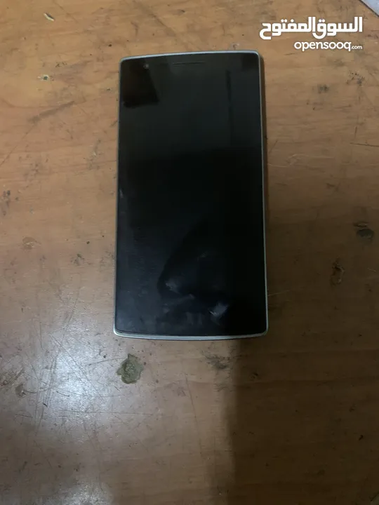 تلفون Oneplus One ع الرام 3 gb ع تخزين 64 ع 150