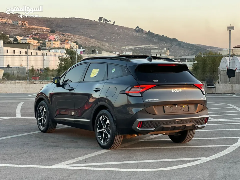 كايا سبورتاج  2022 فل الفل فتحة سقف  2x4 ///240Hp بنزين + كهرباء  ( Haybrid) 1600cc