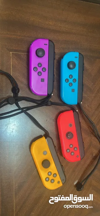 nintendo switch اصلي من امريكا مش معدل ب 250 قابل للتفاوض و معه العاب مميزة