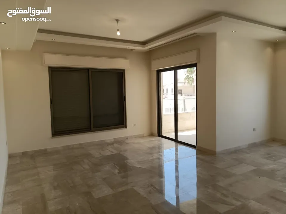 شقة شبه مفروشة للايجار في دير غبار ( Property 40672 )-174876150