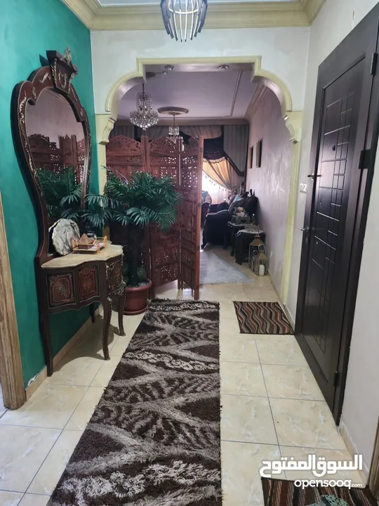 شقة ارضيه في ضاحية الأمير حسن