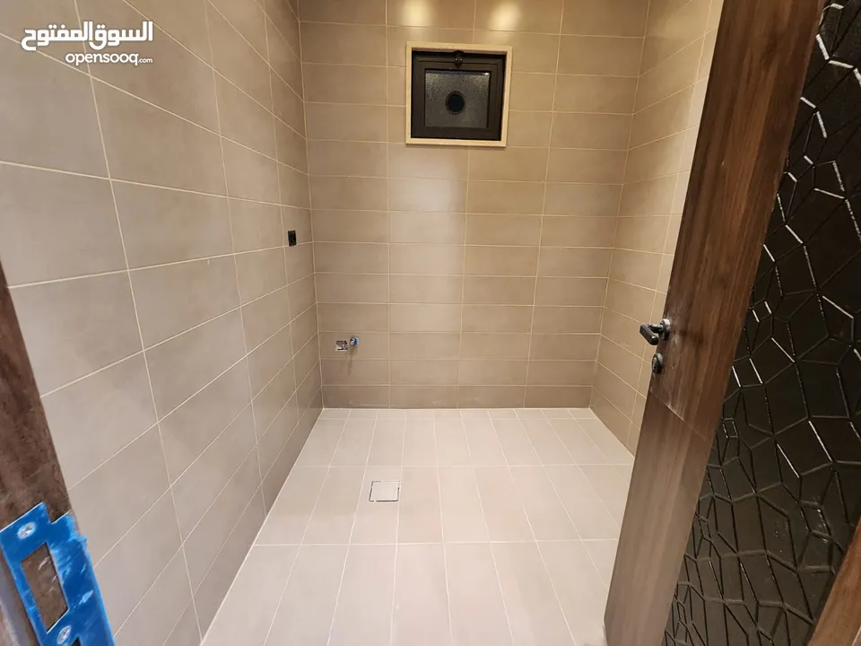 شقة للبيع في عبدون  REF : 14330