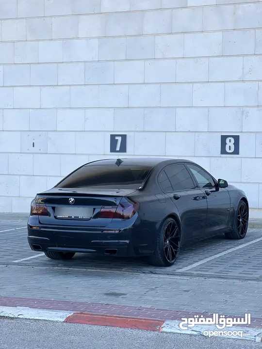 BMW750i long