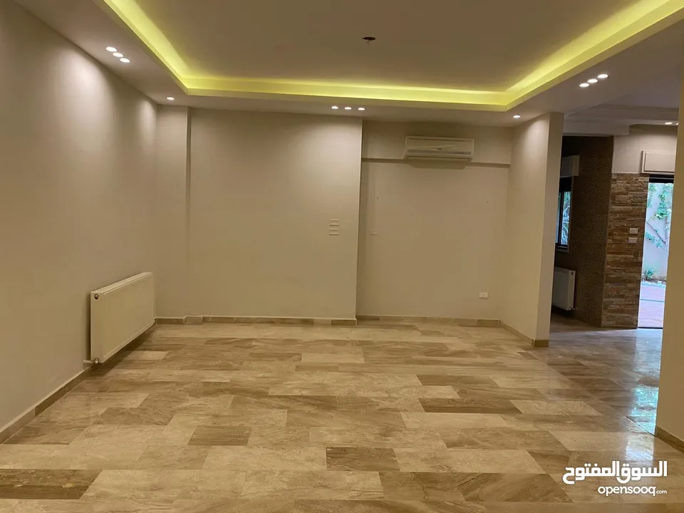 شقة واسعه في دير غبار للايجار شبه ارضي apartment for rent deir gbar