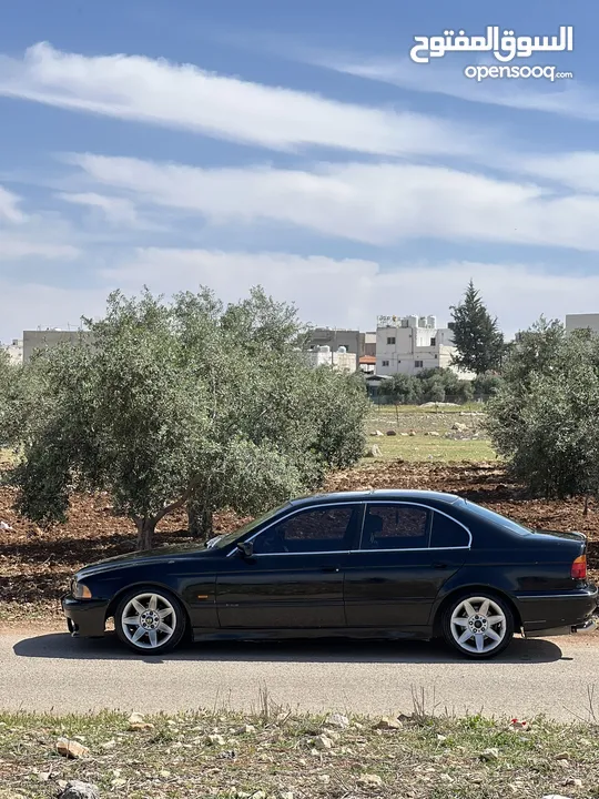 Bmw 520i e39 بي ام دبليو دب جير عادي الرجاء التواصل على رقم بالاعلان  ا2003