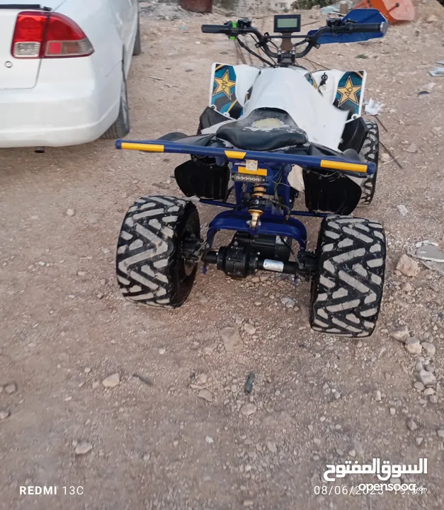 تركترون كهرباء 48 فولت 57 امبير بطاريه ليثيوم السعر 6000 وقابل للتفاوض