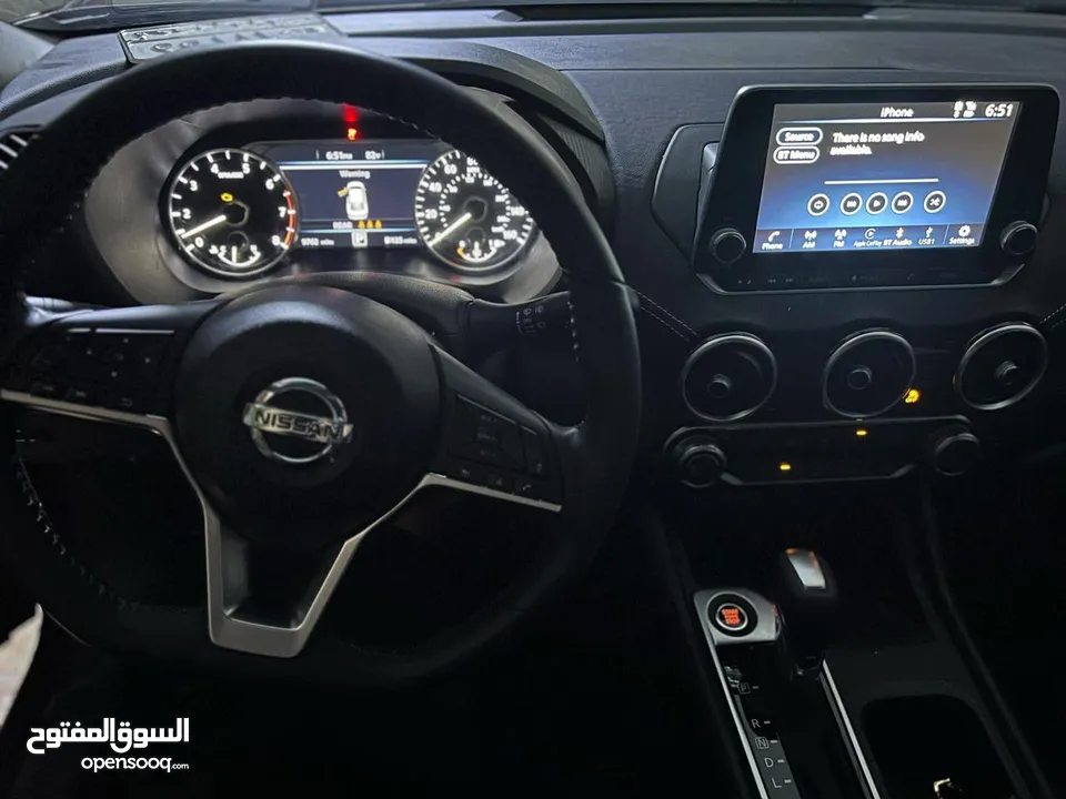 نيسان سنترا 2022 امريكي 2000cc كفاله من الصبغ  ماشي 9000 الف km سياره بحالة الوكاله