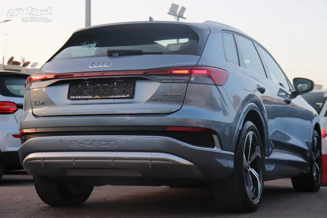 AUDI Q4 etron 2022