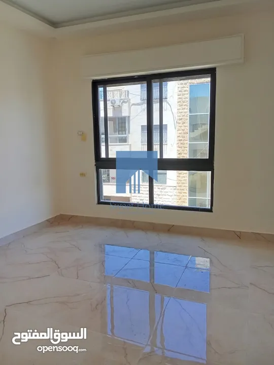 شقة فاخرة للبيع في الجاردنز  - خلف ابن الهيثم طابق ثالث 150م مع روف دوبلكس تشطيب سوبر ديلوكس